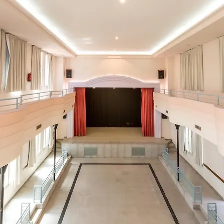 D'organya Auberge de jeunesse *